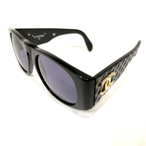 Chanel CC Logo Black Sunglasses 01450 94305 - Picture 1 of 10